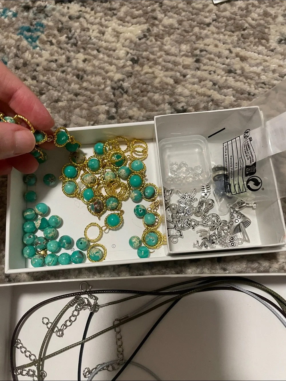 Vintage bundle beads